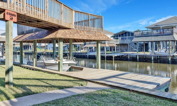 Bayou Vista Casa | NEW! Blue Crab Bayou Cottage