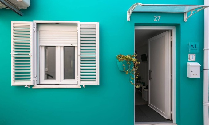 Centro / Baixa Villa | Nueva casa de Bluebell en el corazón de Oporto: tarifa wifi