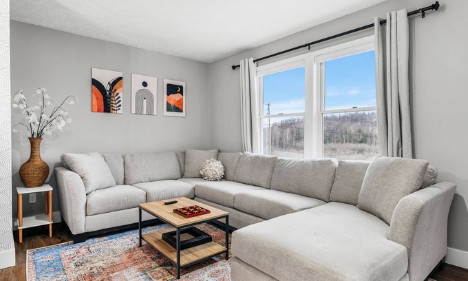 Suttons Bay Casa | NEW! Boho House Located Within Minutes of Downtown Suttons Bay