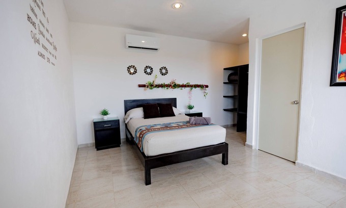 Puerto Morelos Casa | New Boutique Hotel in Puerto Morelos, 7 minutes from the beach by car.