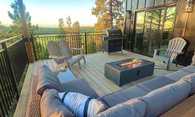 Meadow View Heights Cabina | NEW BUILD, BETWEEN ZIONS & BRYCE, GAME ROOM, GRILL
