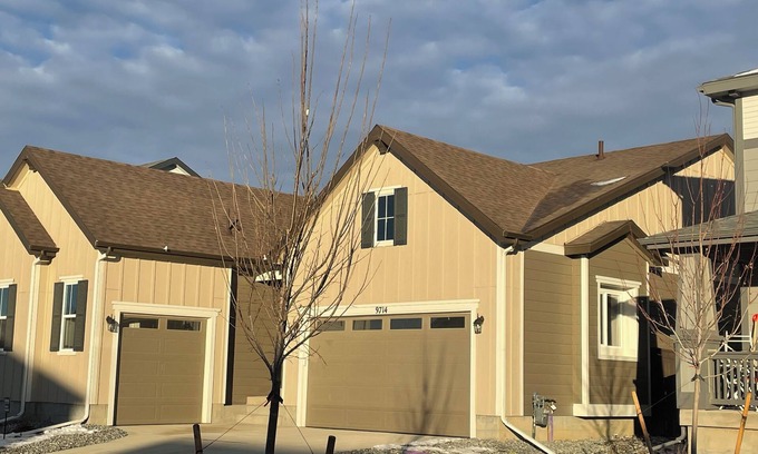 Commerce City Casa | New Build Ranch Home, Basement, 4 BR, Near DIA, Gaylord Rockies, AC and WIFI