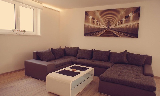 Schnelsen Apartamento | NUEVO EDIFICIO 2015, 80m², 3 habitaciones, cerca del recinto Niendorfer