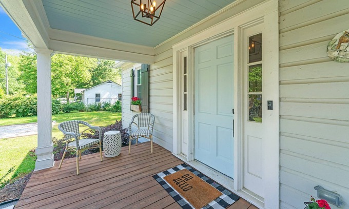 Covington Casa | NEW! Bungalow off Floyd St in the heart of Covington