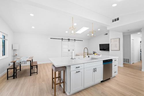 Nestor Casa | NEW CA Coastal Beauty 6 mins to Imperial Beach