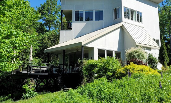 Elka Park Casa | NEW CatskillsTreeshouse close to Hunter Mountain