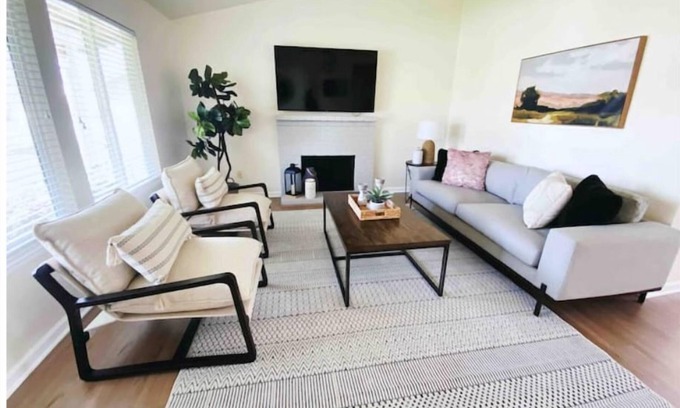 Citrus Heights Casa | NEW Clean and Cozy Home + Hot tub