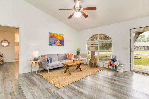 Navarre Casa | New! Close To Beach, Cozy, New beds & Family Friendly