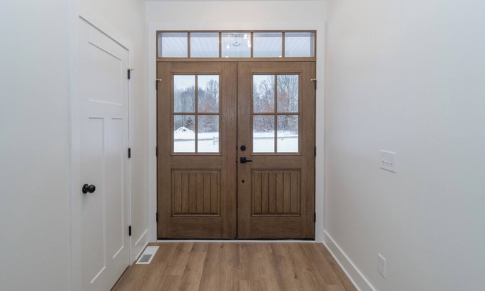 Kendall Casa | New Construction 4-bedroom Modern Farmhouse house in charming Kalamazoo w/ WiFi