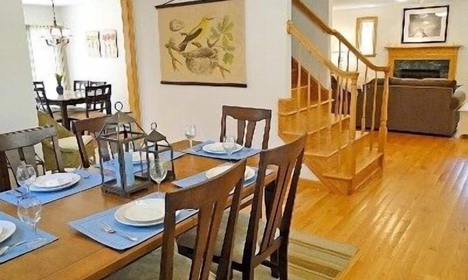 Edgartown Casa | Casa de nueva construcción con aire acondicionado. MANTÉNGASE 3 NOCHES Y RECIBA UNA GRATIS 10 / 15-5 / 15.