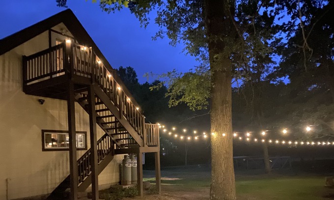 Thompson Ridge Apartamento | *NEW* Cozy Apt With Large Outdoor Space, Sleeps 4, Close to Hiking And Wineries
