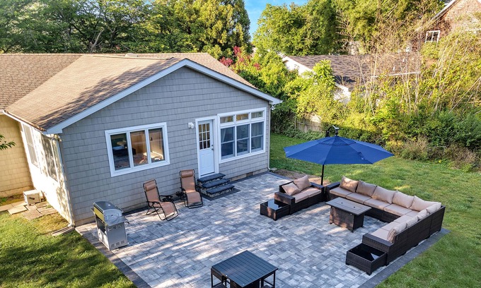 Rehoboth Beach Cabaña | New! Cozy Beach Cottage w/King Bed & Large Patio in a Great Location!