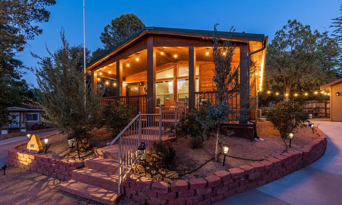 Payson Cabina | *NEW!* Cozy Cabin-5 minutes from Downtown Payson!