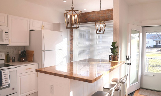 Southwest Garden Cabaña | New: Cozy Cottage Near The Hill