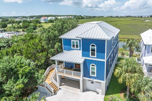 Beachwalk Casa | New Custom Built 5-Bedroom Coastal Retreat - Harbor Island, SC