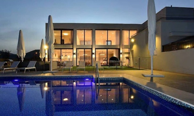 Migdal Villa | New exclusive villa with private pool