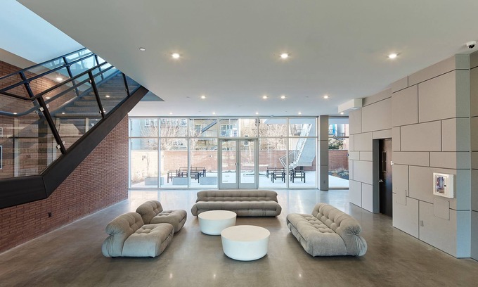 Hoboken Apartamento | NEW Fab 4 BR - Outdoor Deck - gym - Mins to NYC