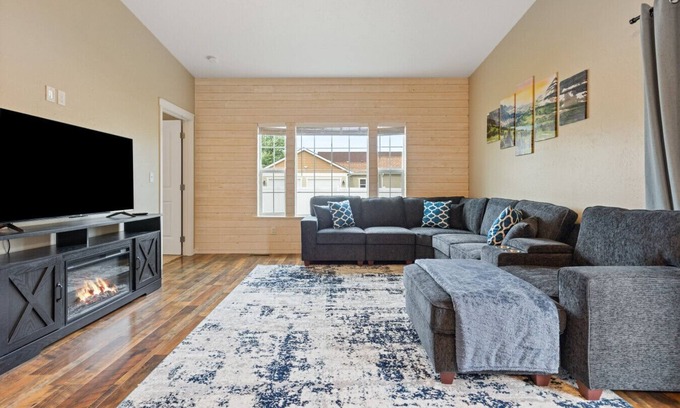 Kalispell Casa | NEW! Family-Friendly Home Central w/Big Backyard
