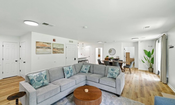 Winston - Salem Casa | NEW! Family Getaway 9BR Open-Concept Retreat