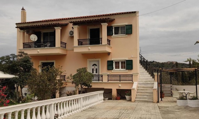 Sinarades Casa | New Family House Corfu