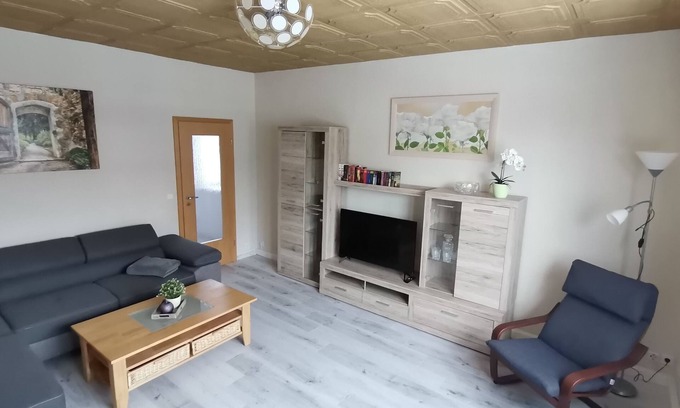 Meinersdorf Apartamento | NEW Ferienglück Gornsdorf modern apartment