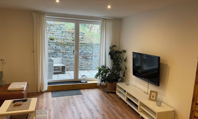 Bad Neuenahr-Ahrweiler Apartamento | NEW FeWo Burgunderwiese the modern vacation apartment directly on the red wine hiking trail