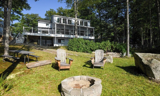 Harrison Casa | New for 2025! Exquisite 4-Bedroom, 3.5-Bath Luxury Home on Long Lake.
