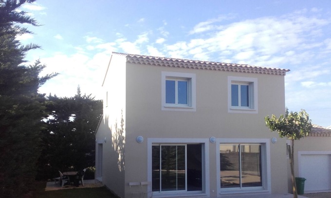 Saint-Saturnin-les-Avignon Villa | Nueva Villa con CLIMATIZACIÓN EN SILENCIO