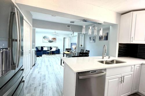 Seminole Casa | New fresh house in Seminole close to beach