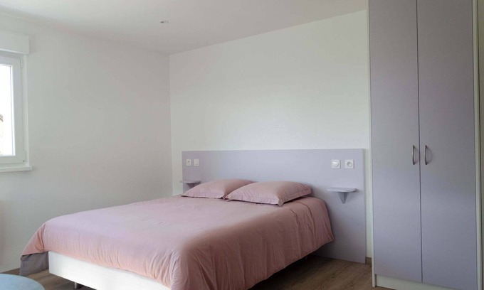 Gunstett Apartamento | New, fully-equipped studio