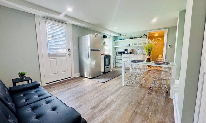 Spartanburg Apartamento | NEW! Fully Stocked & Spacious Studio in Spartanburg, SC!