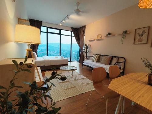 George Town Apartamento | New Georgetown Modern City View 2BR Homestay for 10pax 无敌美景两房民宿 Beacon Executive Suite