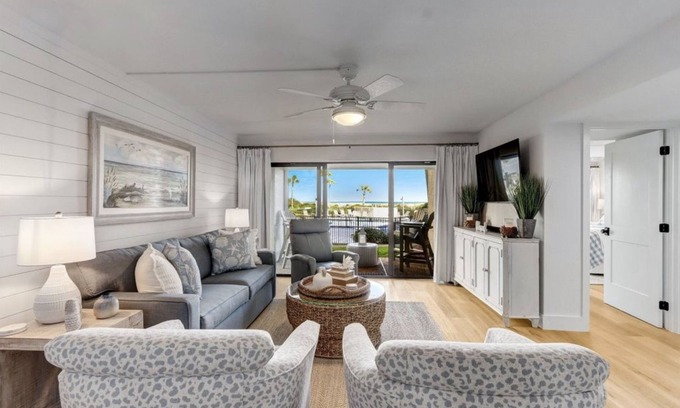 Amelia City Villa | 🏄🏻‍♂️NEW! Gorgeous Oceanfront Ground Floor Villa!