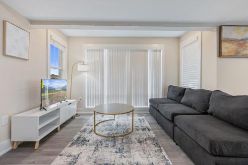 Columbia Heights Apartamento | NEW Great Duplex Near Metro