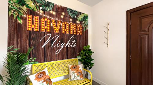 East Little Havana Apartamento | NEW! Havana Nights Villa ! Walk to Calle Ocho!