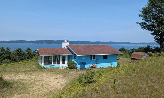 Frankfort Cabaña | New! Hill Hideaway - Secluded and Peaceful with Incredible Lakeviews!