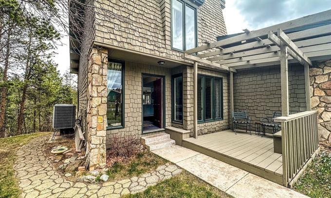 Rapid City Casa | New! Hilltop House in the Canyon