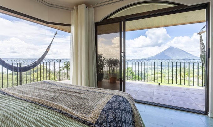 El Castillo Casa | # New Home with Volcano and Lake View# - El Cielo - Tropical Mountain Retreat!