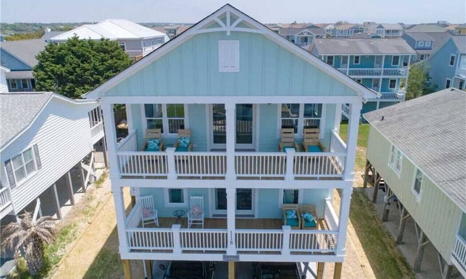 Holden Beach Casa | * Nueva construcción * Plan invertido con vistas al pantano Acceso privado a la playa: se fue de la costa