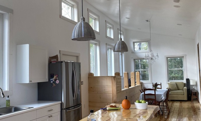 East Burke Casa | New home with mountain views! Great for trail side biking. Monthly discount.