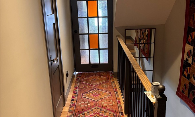New Hope Casa | New Hope Zen. 3rd floor 1 bedroom w/ private bath. No private entrance .