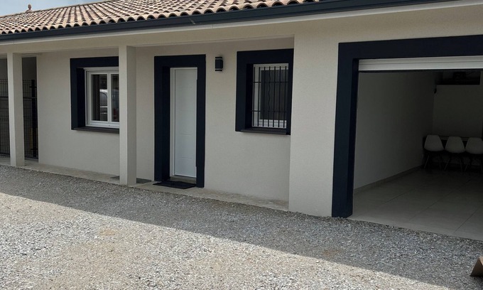 La Tour-du-Crieu Casa | New house ground floor 2 bedrooms garage terrace