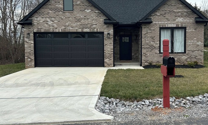 Tellico Village Casa | New house in Tellico village close to lake and golf course