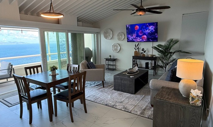 Estate Lovenlund Condominio | NEW - Isla Vista | 2BR Oceanview Retreat in Mahogany Run