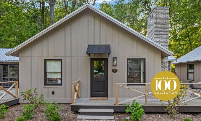 Union Pier Casa | NEW! Juniper Presents: The Sage - A 2 Bed/2 Bath Townie Cottage, Walk to Beach