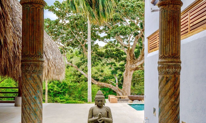 Palomino Villa | Nuevo KeyPoint: Luxury Palomino Beach Höuse