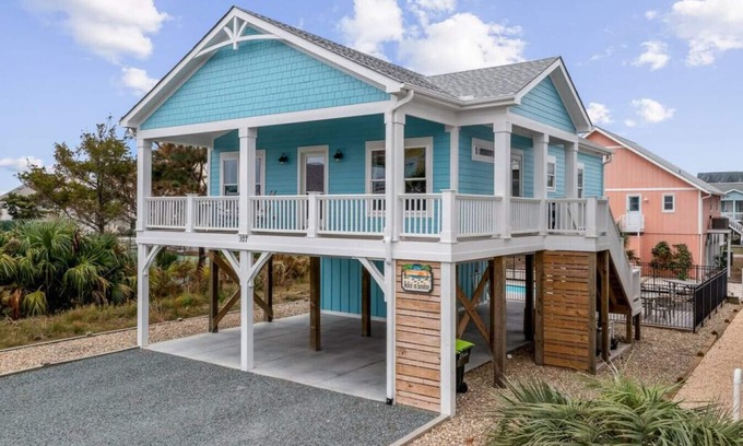 Holden Beach Casa | * Construcción NUEVA * 3ra fila Cottage w / PISCINA
