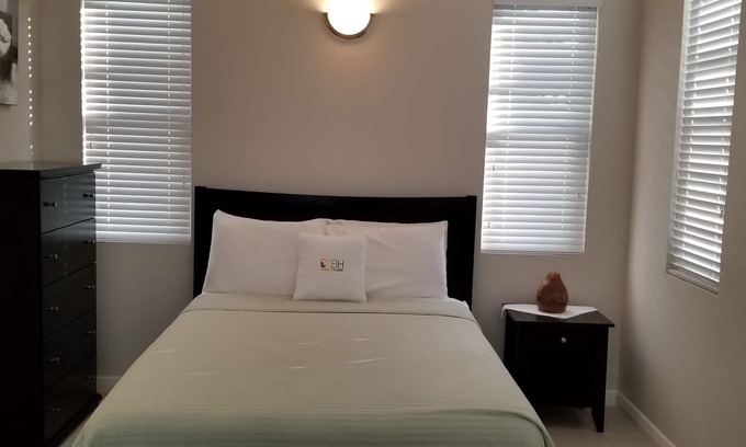 New Kingston Apartamento | New Kingston Guest Apartment at Eight