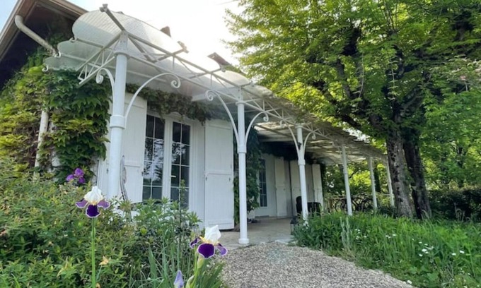 Bergerac Apartamento | NEW :Les VERGERS Garden apartment, terrace, garden, private parking
