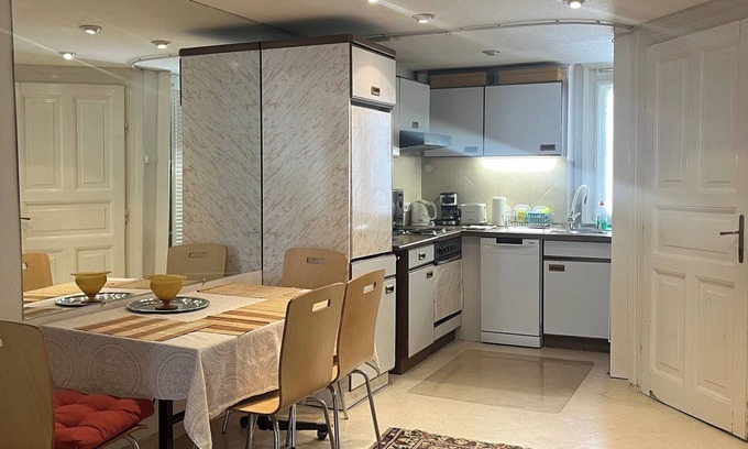 Belvaros - Lipotvaros Apartamento | New! Libra Grande Venetian Style Apartment